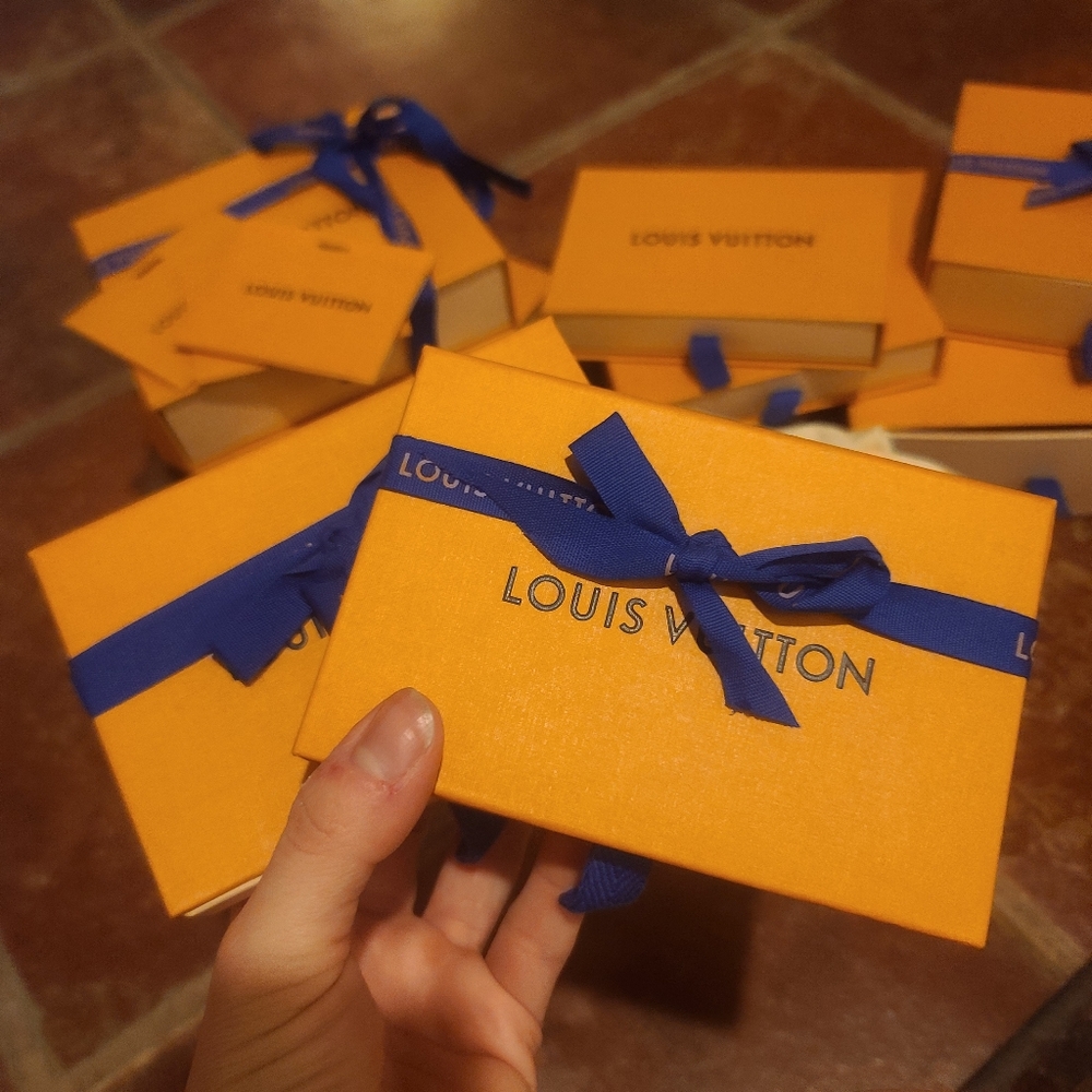 🌟 Louis vuitton boxes - Picture 3 of 3